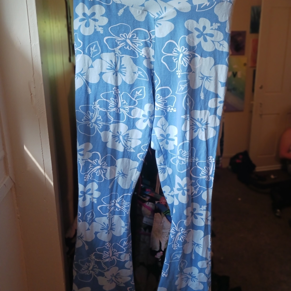 🌟BOGO $15&👇🌟2 pairs hawaiian bell bottoms